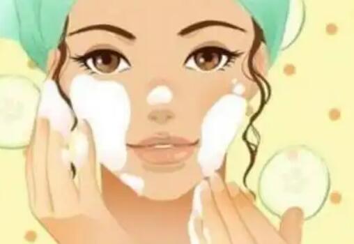 牛奶洗脸动漫03.jpg 牛奶洗脸动漫03.jpg
