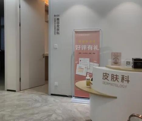 成都宝尼达填充鼻子医院排行有哪些?铜雀台和米兰柏羽技术没的说!!!!