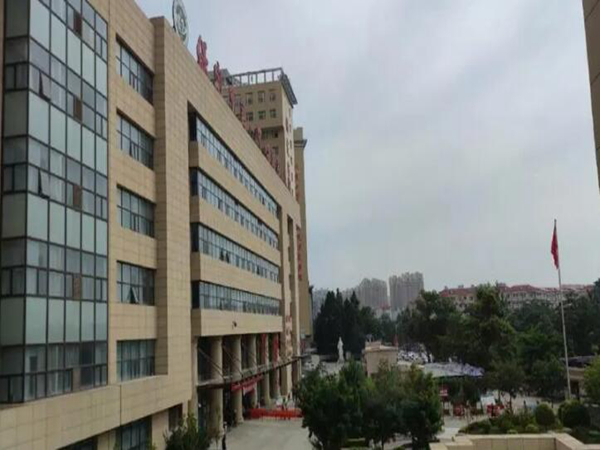 保定市第一中心医院2.jpg
