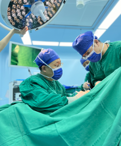 肖征刚隆胸怎么样？挖到肖征刚隆胸的 “真香” 秘密了