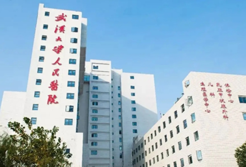 武大人民医院整形美容科叶青松，变美buff叠满，速冲！