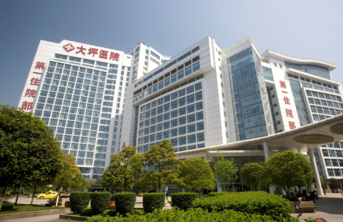 重庆大坪医院牙齿矫正怎么样？技术水平和就诊体验的真实评价